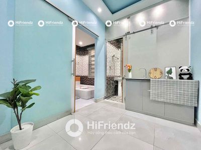 Rent a studio. A balcony bedroom. A super-spectress Hòa Bình lotum.