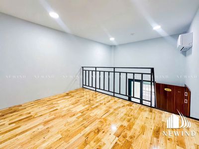 Rent a high-scheduler room, which is wide open, brand new suites near the new kxx.