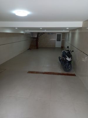 8 meters Phạm Huy Thông-7 area: 5 x20 m vault - 6 room 6 toilets