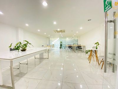 For renting Lê Văn Sỹ,170 1, Q.Z.qz1, area: 7 x 20 meters, 1 ground 3 floors