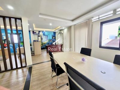 Let's rent Nguyễn Văn Trỗi-7* 1 Tân Bình, area: 10 x 20 meters, 1 ground 2 floors