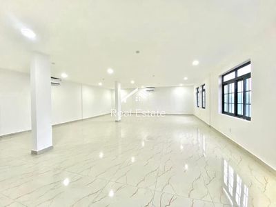 For renting a Yên Thế(2 Tân Bình) house, area: 7 x18 meters, 1 ground 4 elevators