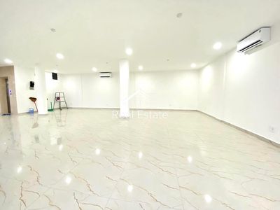 For renting a Yên Thế(2 Tân Bình) house, area: 7 x18 meters, 1 ground 4 elevators