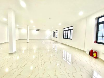 For renting a Yên Thế(2 Tân Bình) house, area: 7 x18 meters, 1 ground 4 elevators