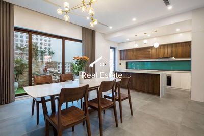 For renting Lam Sơn, 1802 2, Q.Z.zz0, area: 12 x 20 meters, 1 ground 2 floors