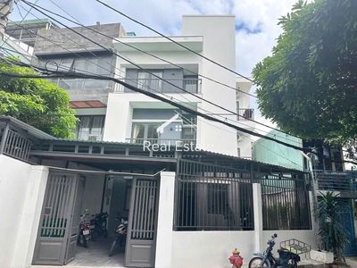 Let's rent Bạch Đằng, 1802 2, Q.Z.zz1, area: 6 x17 meters, 1 ground 2 floors