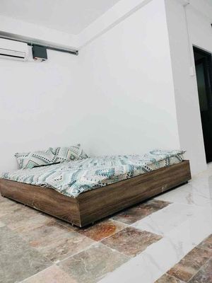 Cold engine room with a bed in the west stop Bình Tân