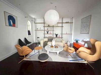 Rent a house on two fronts-- Nguyễn Văn Hưởng, District 2.