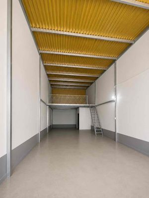 Rent a level 4, with a secure guard at the stock house. area 5 x 20 meters. It costs 13 million a month.