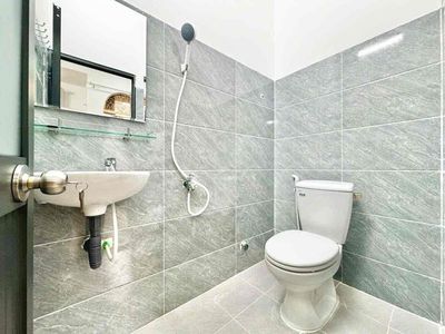 2 Ph sleep - 2 toilets - park - Full interior - private wash