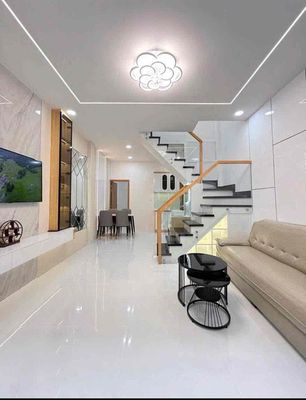 6mm Tân Hương, 2 panels, 4 x 18 meters, 3 bedrooms, 3 toilets