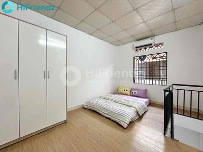 Rent a room with 40 square feet wide open, low-cost grounder, pmh District 7