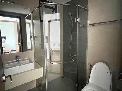 Two bedrooms, two full bathrooms. Mp678.