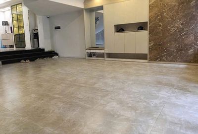 Need to rent an alley building at 309/5 A Nguyễn Văn Trỗi-7*2 Q.Tân Bình
