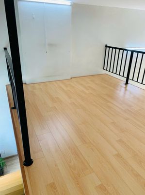 Rent the apartment. Charmington La Pointe is 12 million a month.