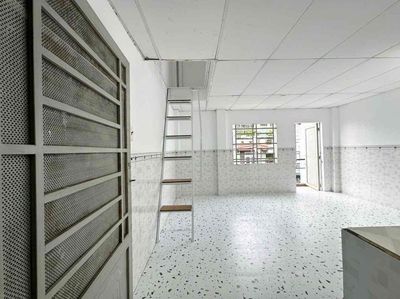 1 st floor 1 st floor Gò Vấp - 4 million, air conditioning, fingerprints