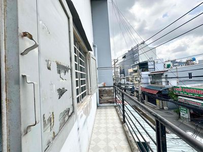 1 st floor 1 floor new level bgay Nguyễn Văn Công comfortable