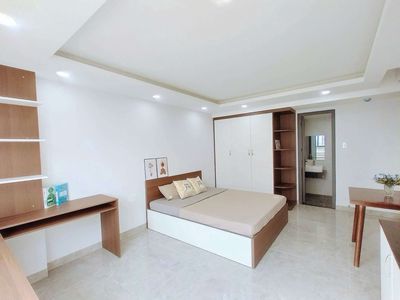 Rent a super-smooth window-full interior, on the island of diamonds
