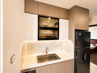 Ccho rents a three-size apartment - 30 million worth of view
