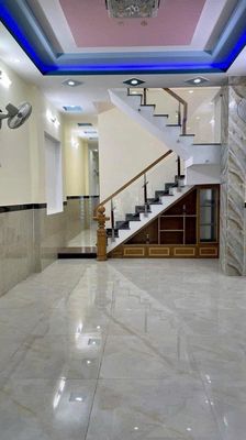 Need to rent an alley house of 230/4 A Phan Văn Trị-711 Q. Bình Thạnh