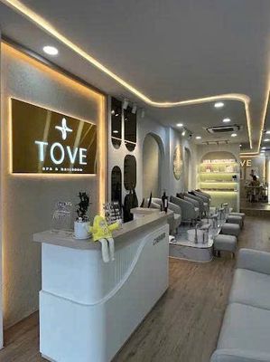 Rent a Lê Thị Riêng District 1, area 316 M M M M first floor, at 40 million