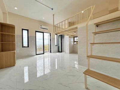 Open 20 P's 100 percent of the new watch center Bình Thạnh.