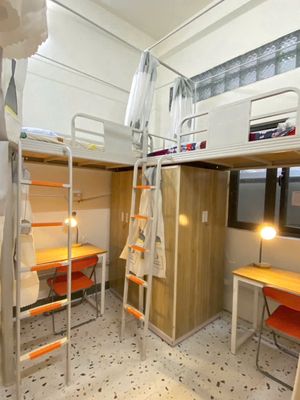 The underprivileged mini-Claude dorm, Nvvp Central American.