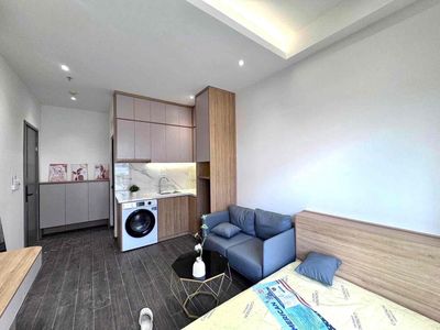Mini's House of Full House is in the Kcn Tân Bình-Trường Chinh.