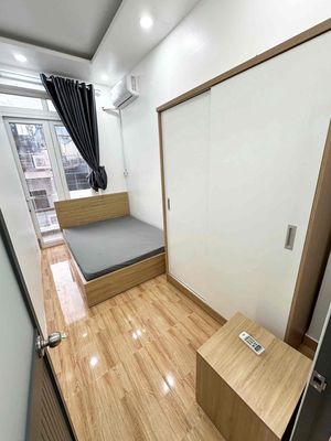 The owner needs to rent two public bedrooms near the overpass.