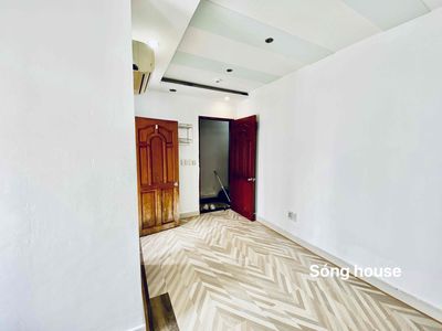 apartment. A big bedroom. A big full kitchen. A big window.