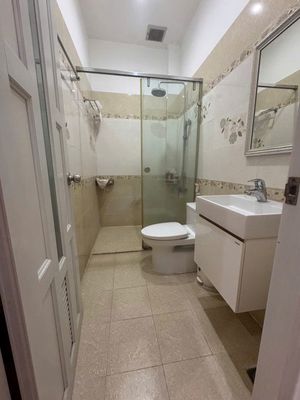 Rent the original house of mtkd Dân Chủ, Tân Phú. Area 4 x18-3, 4 bedroom, 5 toilets