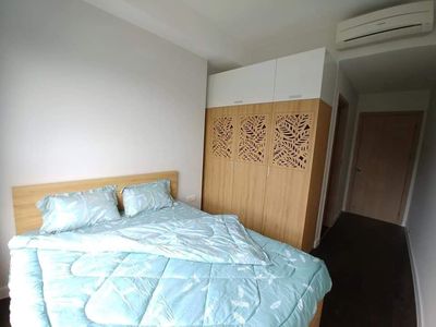 Two bedrooms per two full interior toilets like 17 million Botanica Premier.