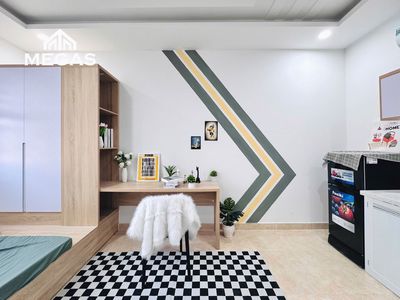 The sky window studio is a commercial college - ufm - Đình Phong Phú