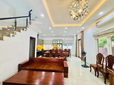 Bt parallel melosa smoothy fill - 8 X18 M full interior - 4 bedroom 4 toilets - have car garage