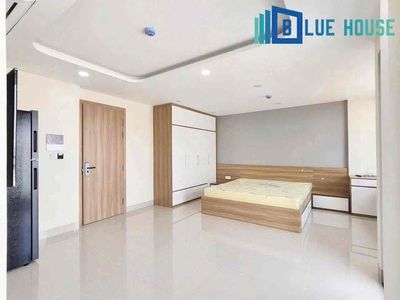 Renting the Service Room Full Seven near the University of District 10 Medical Center