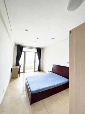The male balcony in Lux Garden with 24 hours security 7th District