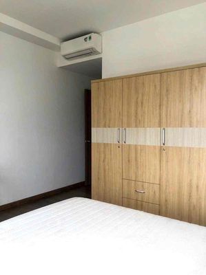 Rent the angle Bình Tân Akari City 2 bedroom 2 full interior toilet