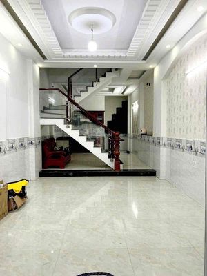 We'll rent a short bow. 4 x 16 1 . 3rd floor bedroom 5 toilets.