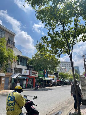 Rent the ICP P Phạm Viết Chánh Rose ace Sale