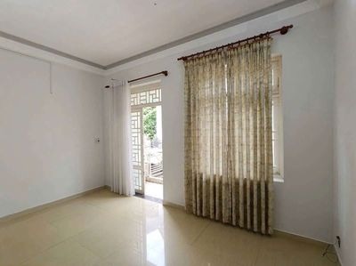 Rent a three-story Lâm Thị Hố-Tân Chánh Hiệp - 6-foot steam road