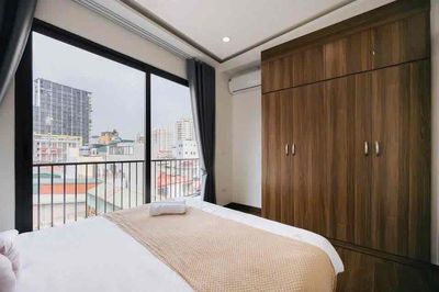 Rent a Bancol full-all furniture tone modern wood next to the airport