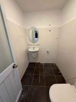 Belleza, District 7; 70 meters, 2 bedrooms, 2 toilets with less furniture, 8.5 million, right here.