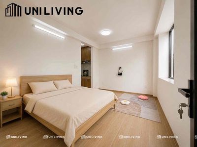 It's the owner who rents his apartment. One bedroom. Full bedroom.
