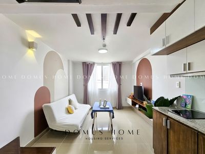 District 7-Federmal Rights to a standard 5-star apartment full of pool-like forms