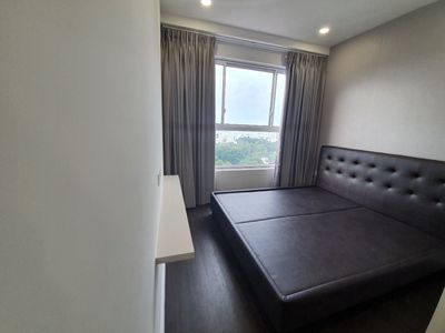 2 bedrooms/2 17 million Y toilets posted a picture of Golden Mansion Internet support