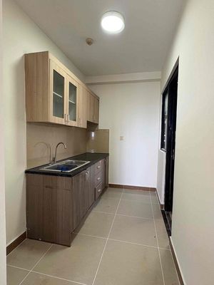 Rent the apartment. Two bedrooms. Two toilets.