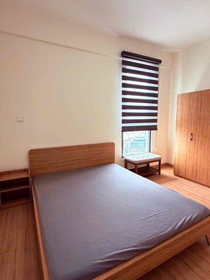 Rent Aurora's apartment. Three bedrooms. 11.5 million empty, 14 million top full.