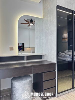 Open new project studio full interior near District 12 Hospital.