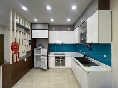 Luxcity corner 85 meters 2 3 bedroom 2 toilets, full interior - 15 million a month