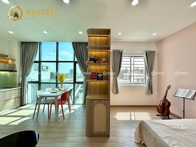 The kitchen apartment is full of private washing machines filled with tb lights